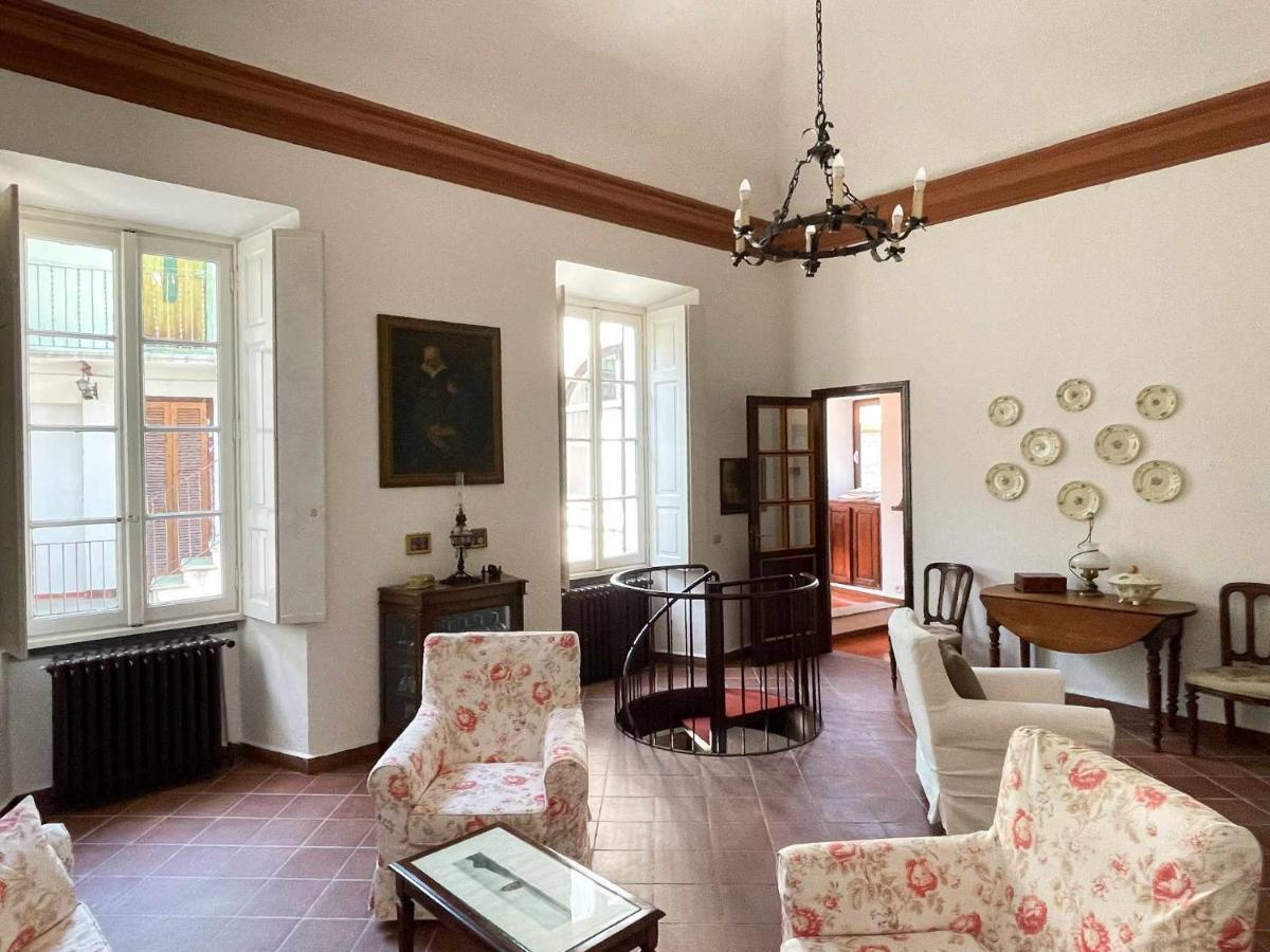 Il Convento Ancient Apartment With Private Garden Bellagio Exterior photo