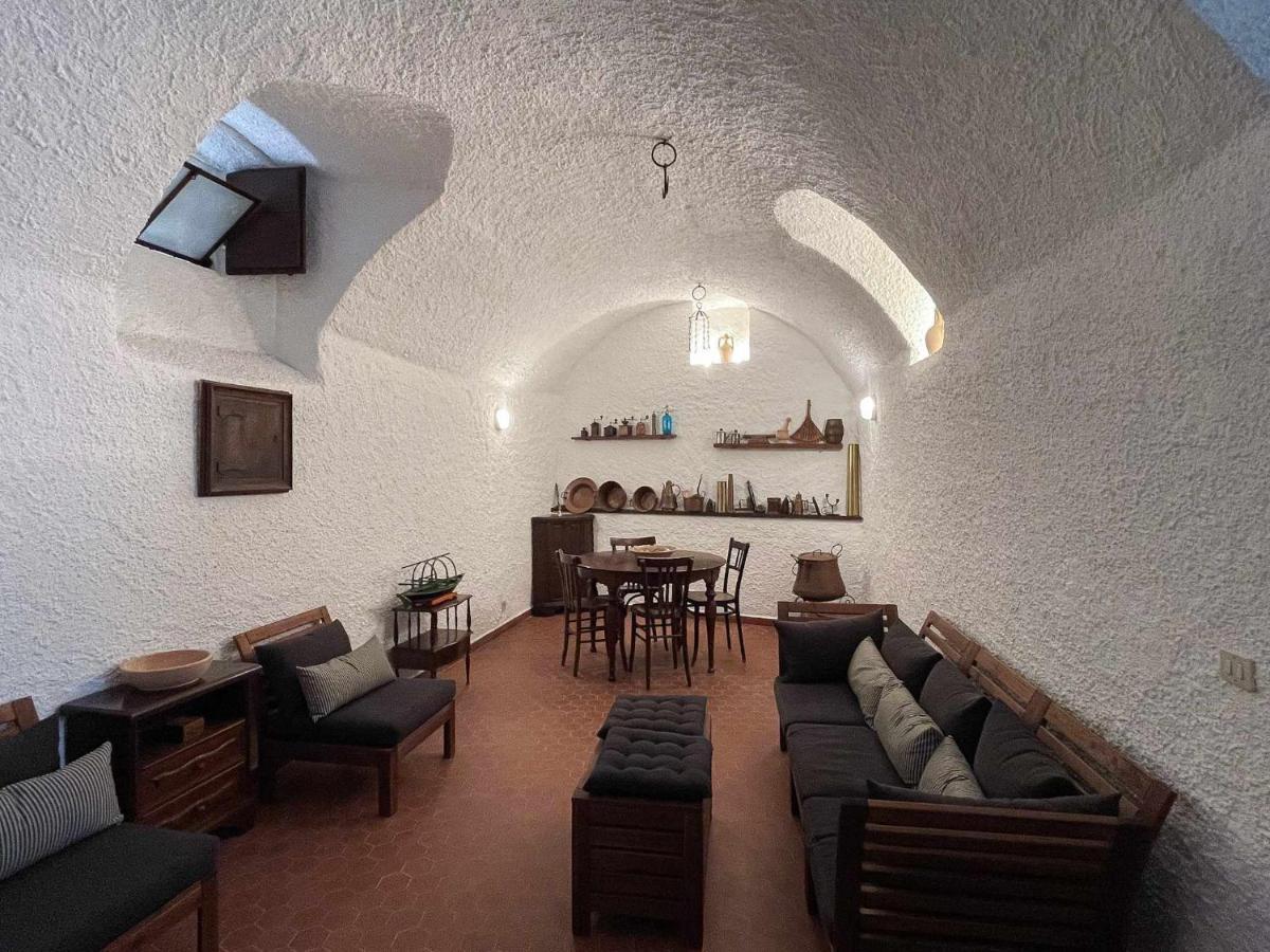 Il Convento Ancient Apartment With Private Garden Bellagio Exterior photo