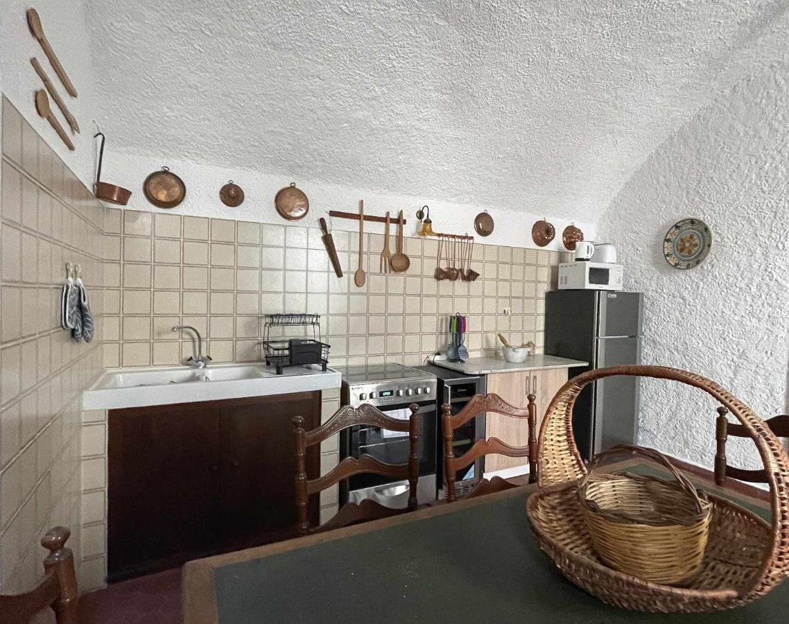 Il Convento Ancient Apartment With Private Garden Bellagio Exterior photo