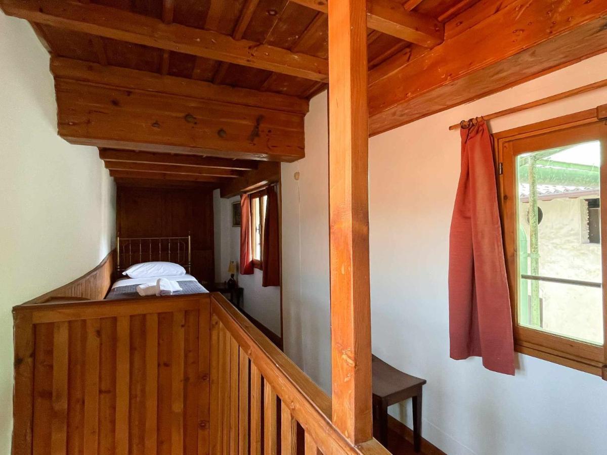 Il Convento Ancient Apartment With Private Garden Bellagio Exterior photo